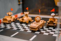 veicoli in legno - giocattoli